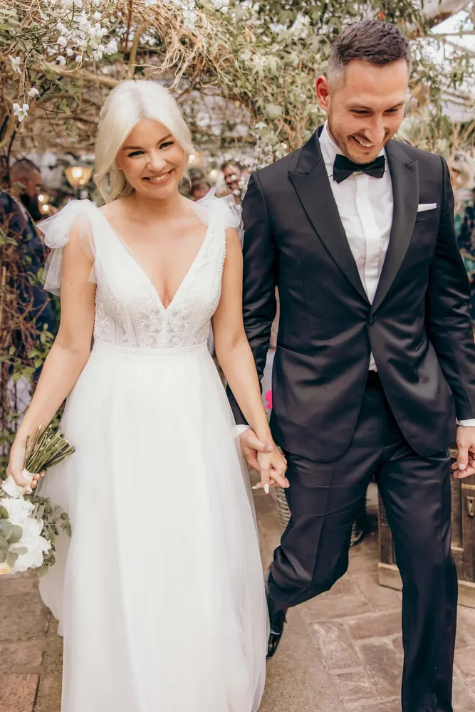 Hochzeitsmoment in der Alten Gärtnerei München, fotografiert von MOKATI